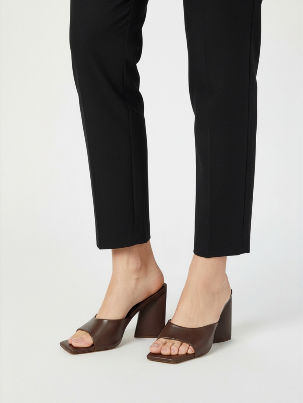 8. Block Heels | 6 | Brown
